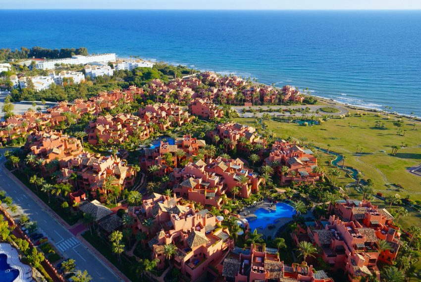 R4779385-Apartment-For-Sale-Estepona-Penthouse-3-Beds-410-Built-1