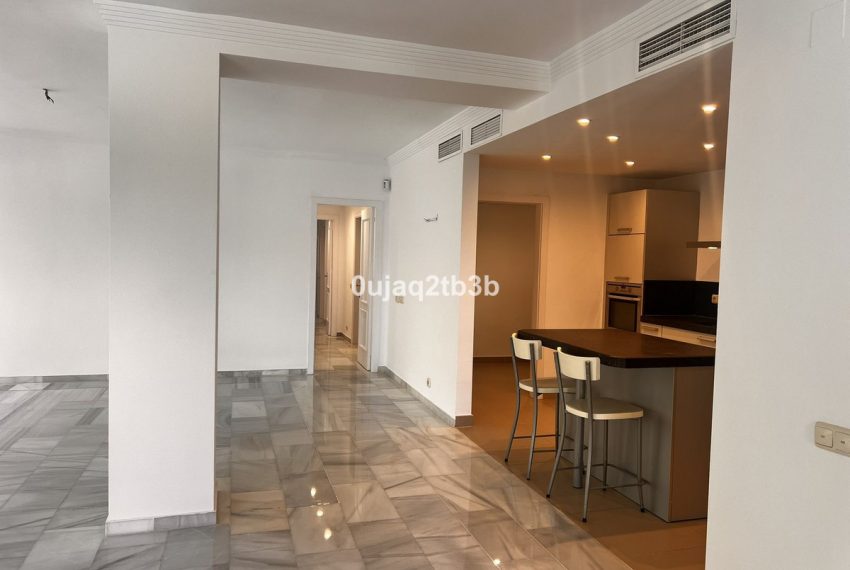 R4782580-Apartment-For-Sale-The-Golden-Mile-Middle-Floor-2-Beds-170-Built-17