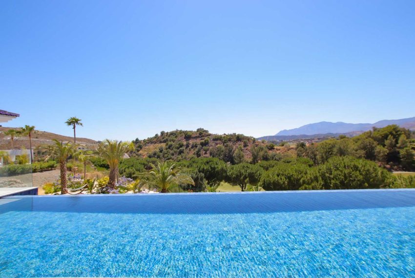 R4784035-Villa-For-Sale-Marbella-Detached-5-Beds-1451-Built-19