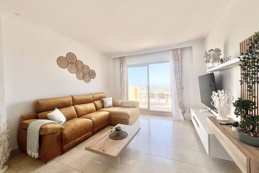 R4785208-Apartment-For-Sale-New-Golden-Mile-Penthouse-3-Beds-119-Built-3