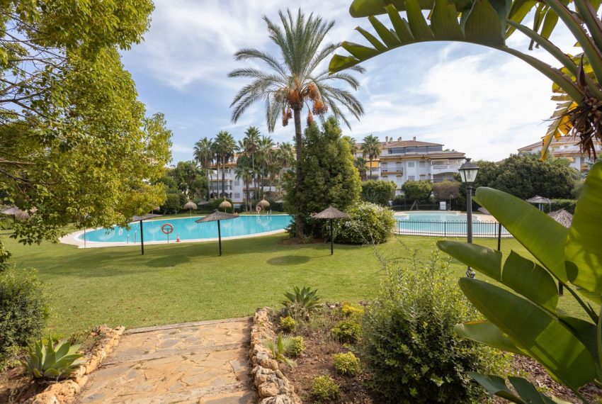 R4785337-Apartment-For-Sale-Puerto-Banus-Middle-Floor-2-Beds-80-Built