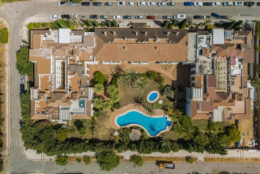 R4786402-Apartment-For-Sale-Nueva-Andalucia-Penthouse-8-Beds-300-Built-14