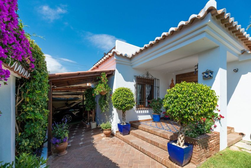 R4787380-Villa-For-Sale-San-Pedro-de-Alcantara-Detached-3-Beds-212-Built-4