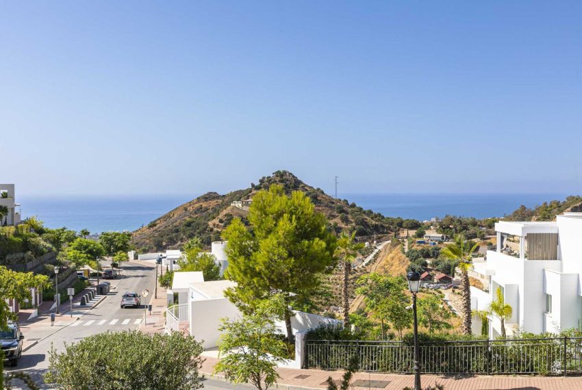 R4803514-Apartment-For-Sale-Marbella-Ground-Floor-3-Beds-145-Built