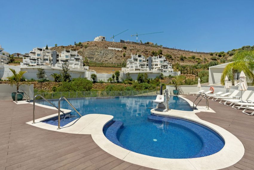 R4803559-Apartment-For-Sale-Benahavis-Ground-Floor-3-Beds-130-Built