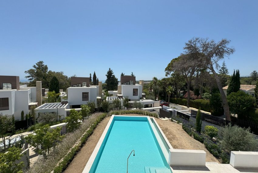 R4807384-Villa-For-Sale-Marbella-Detached-5-Beds-595-Built-1