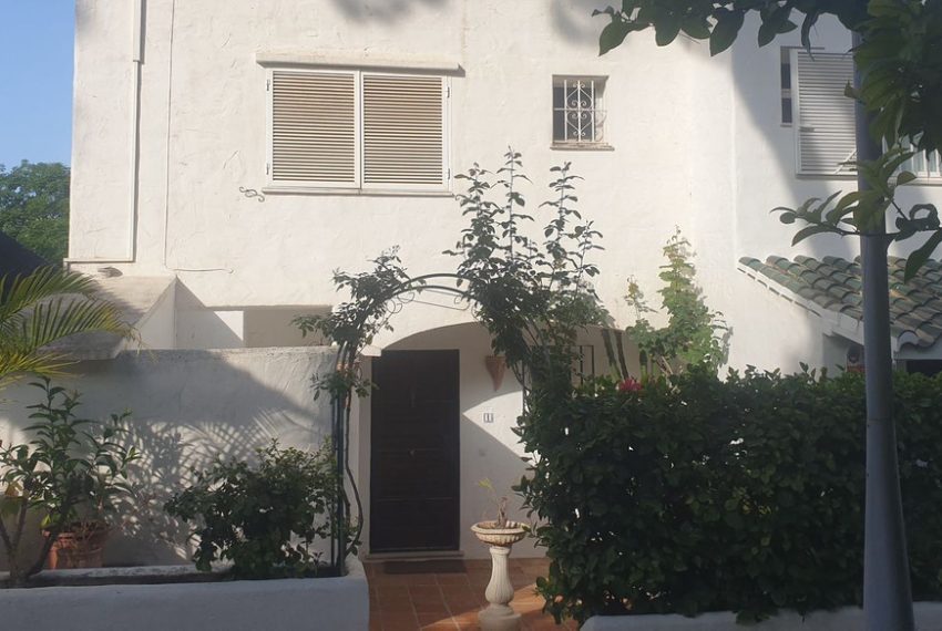 R4809349-Townhouse-For-Sale-Nueva-Andalucia-Semi-Detached-2-Beds-164-Built-19