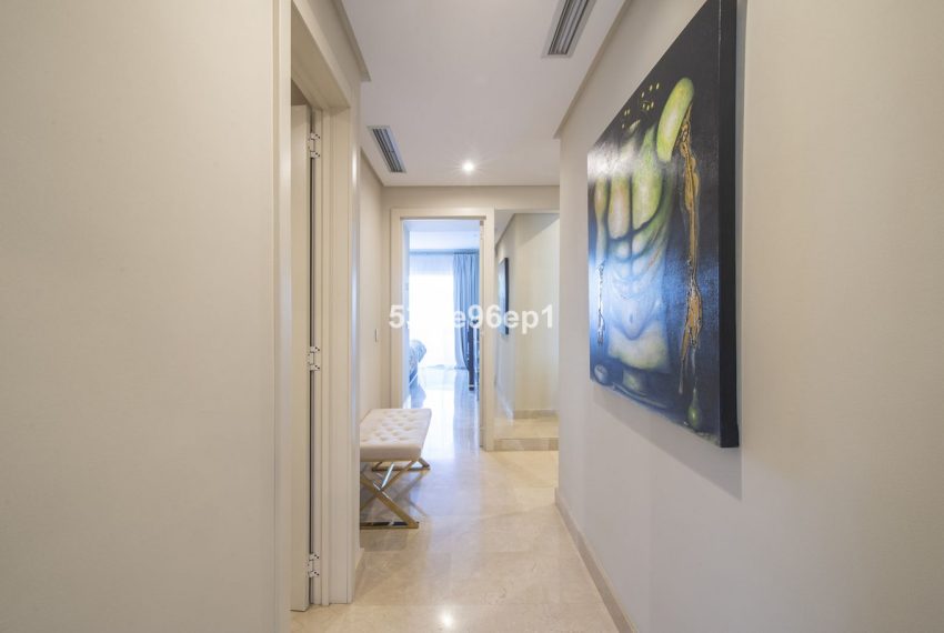 R4812697-Apartment-For-Sale-Benahavis-Middle-Floor-2-Beds-106-Built-10