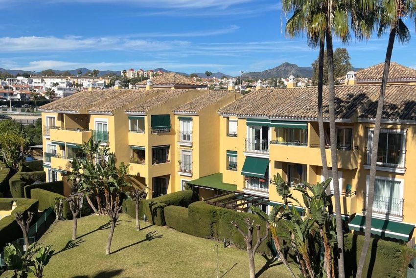 R4818859-Apartment-For-Sale-Guadalmina-Baja-Middle-Floor-2-Beds-93-Built