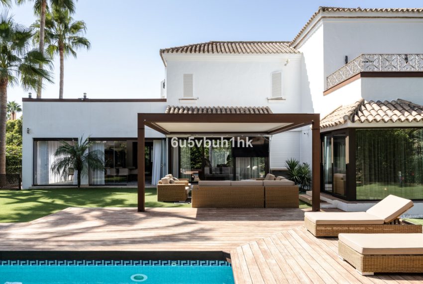 R4822858-Villa-For-Sale-Puerto-Banus-Detached-4-Beds-416-Built