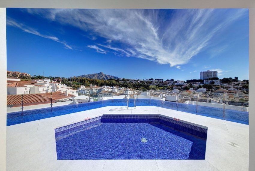 R4829743-Apartment-For-Sale-Nueva-Andalucia-Middle-Floor-2-Beds-100-Built-2