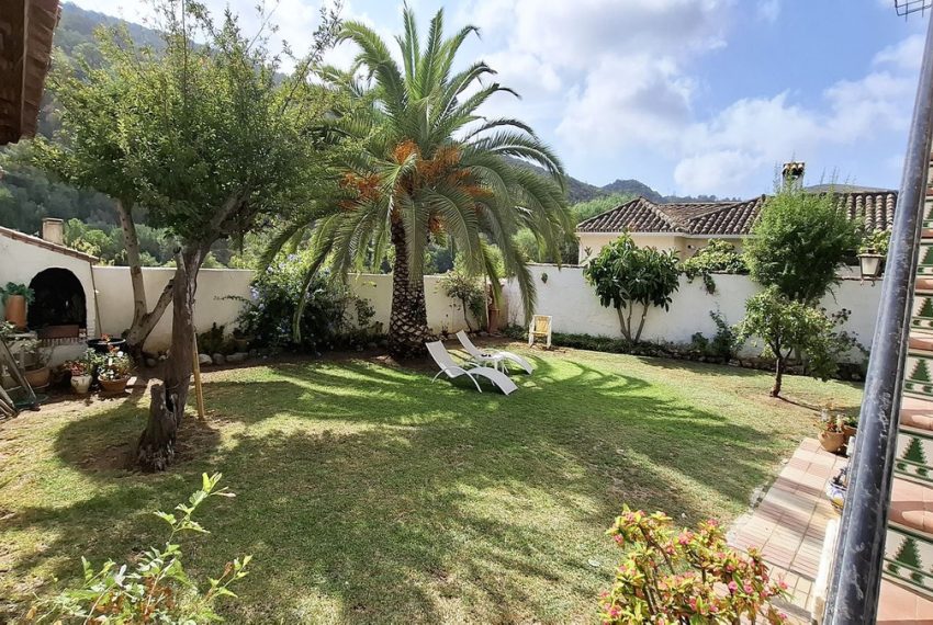 R4830691-Villa-For-Sale-Benahavis-Detached-6-Beds-322-Built-10