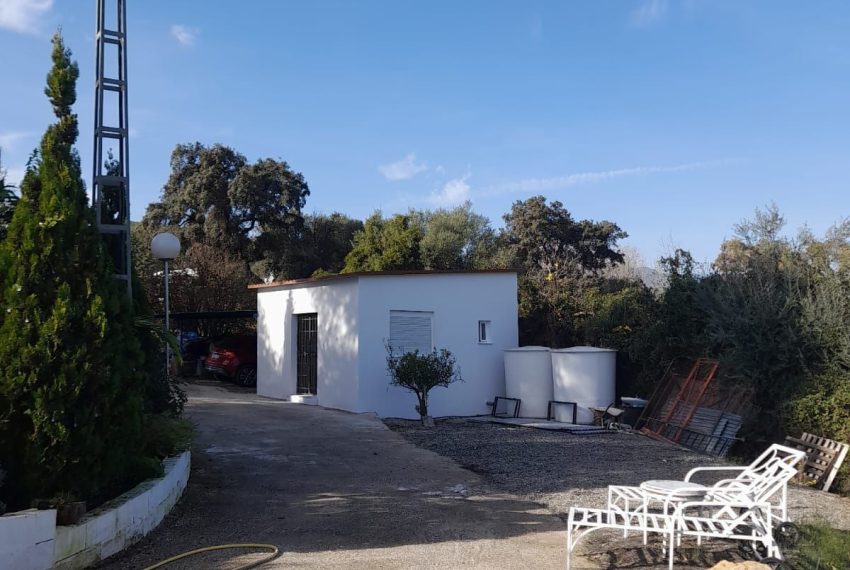 R4831966-Villa-For-Sale-Guaro-Finca-4-Beds-130-Built-10