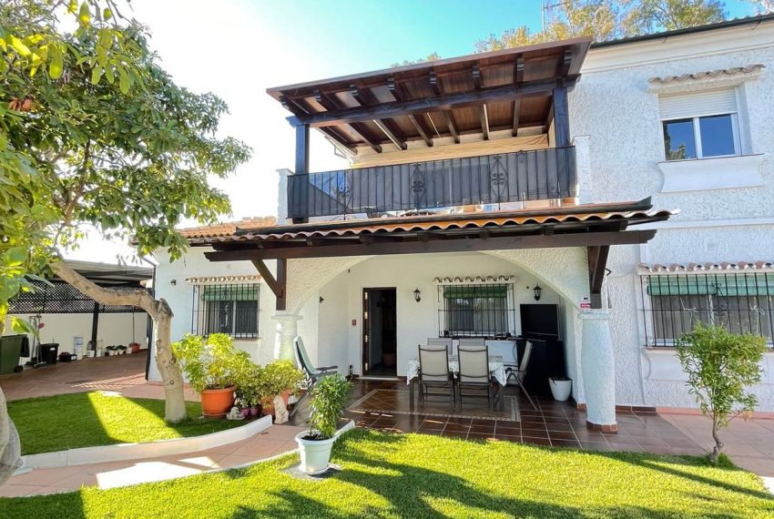 R4832035-Villa-For-Sale-Costalita-Detached-5-Beds-231-Built