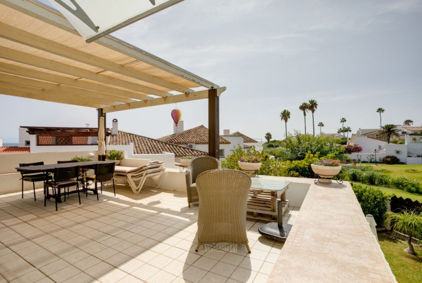 R4834999-Villa-For-Sale-Estepona-Detached-3-Beds-167-Built-3