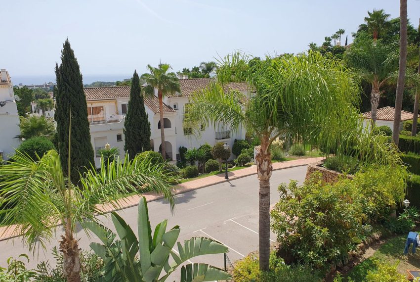 R4836277-Villa-For-Sale-El-Paraiso-Semi-Detached-2-Beds-130-Built-2