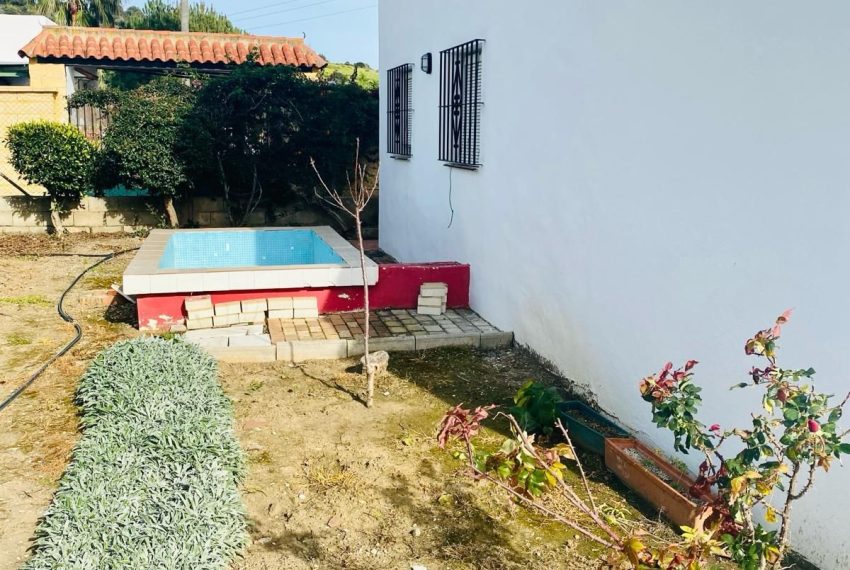 R4838839-Villa-For-Sale-Estepona-Finca-3-Beds-112-Built-17