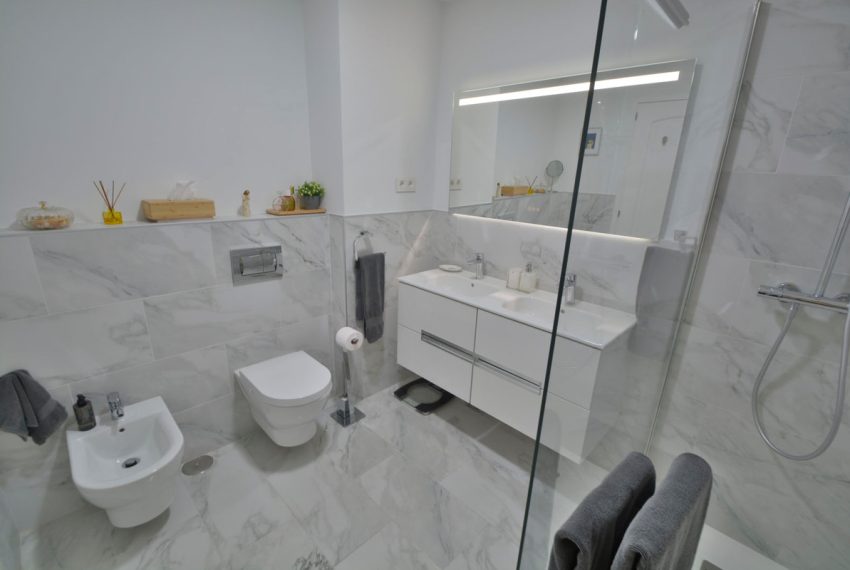 R4839097-Apartment-For-Sale-Marbella-Penthouse-3-Beds-186-Built-19