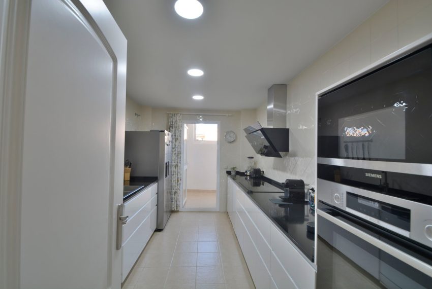 R4839097-Apartment-For-Sale-Marbella-Penthouse-3-Beds-186-Built-2