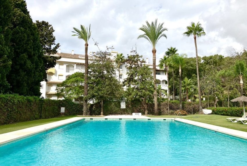 R4839127-Apartment-For-Sale-Marbella-Ground-Floor-4-Beds-185-Built-3