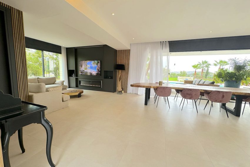 R4839979-Villa-For-Sale-La-Cala-Golf-Detached-4-Beds-538-Built-7