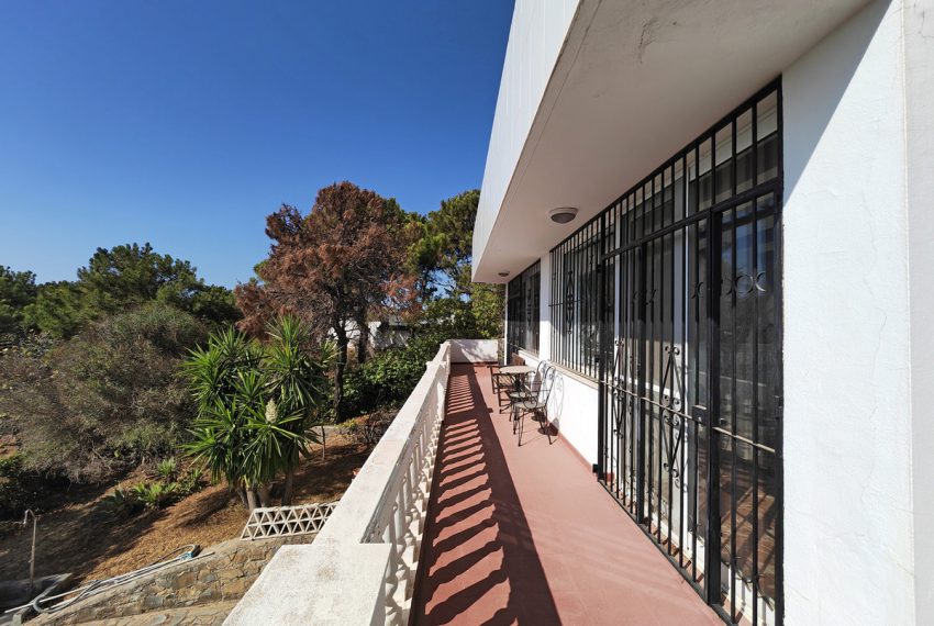 R4840030-Villa-For-Sale-Estepona-Detached-6-Beds-277-Built-9