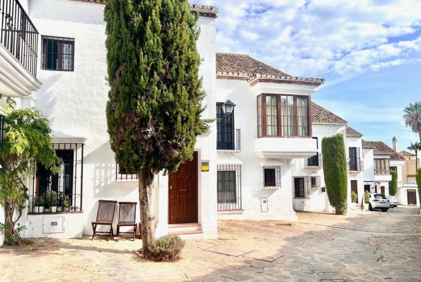 R4846063-Townhouse-For-Sale-Marbella-Terraced-3-Beds-203-Built