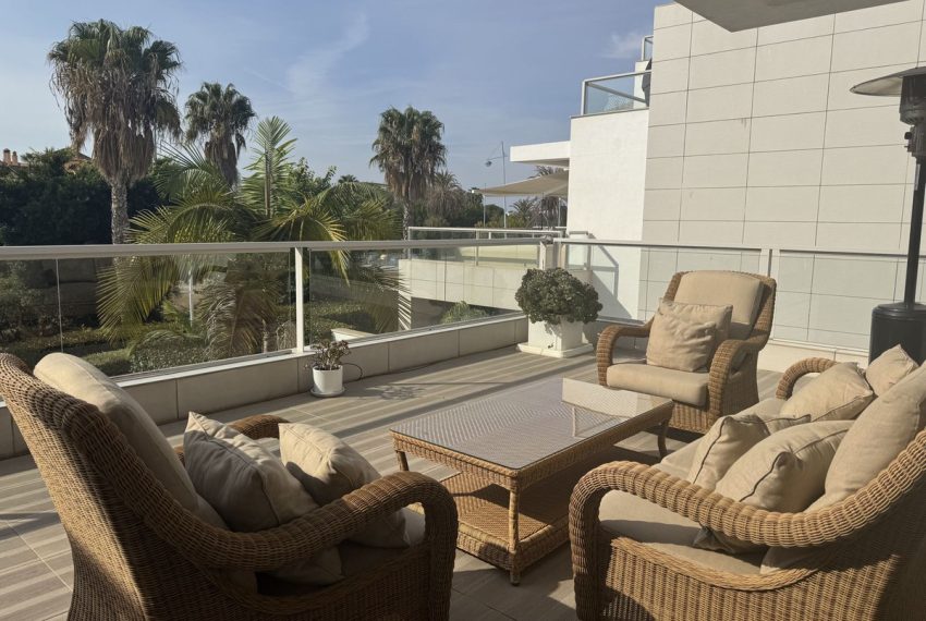 R4846441-Apartment-For-Sale-San-Pedro-de-Alcantara-Penthouse-Duplex-3-Beds-120-Built