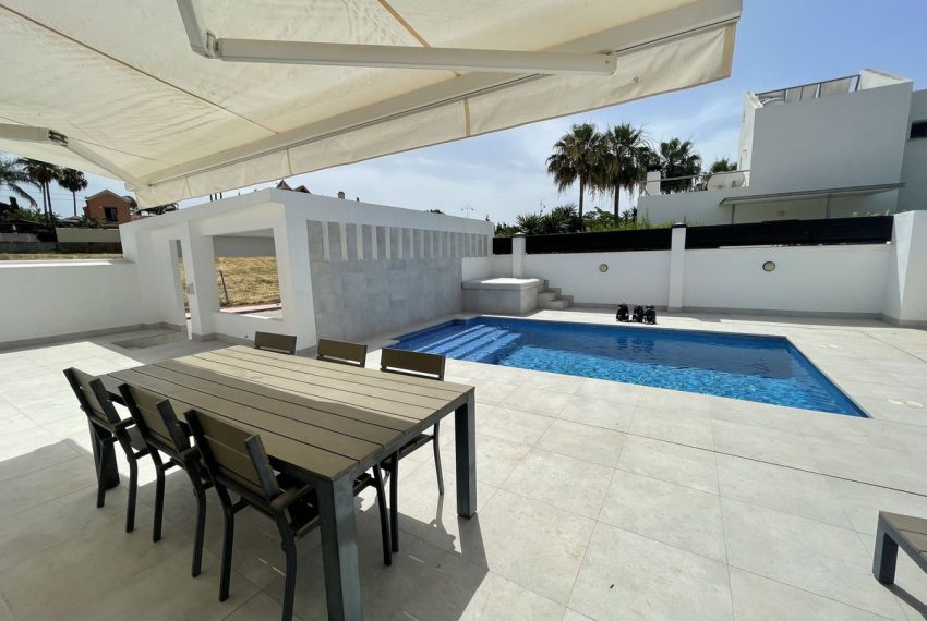 R4854004-Villa-For-Sale-San-Pedro-de-Alcantara-Detached-3-Beds-200-Built-15