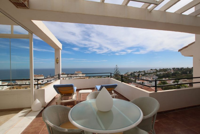 R4857667-Apartment-For-Sale-La-Cala-de-Mijas-Penthouse-2-Beds-96-Built-2