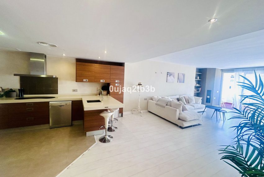 R4860304-Apartment-For-Sale-Puerto-Banus-Middle-Floor-3-Beds-127-Built