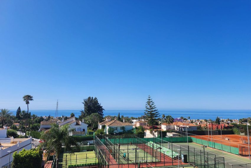 R4861609-Villa-For-Sale-Marbella-Detached-4-Beds-380-Built-6