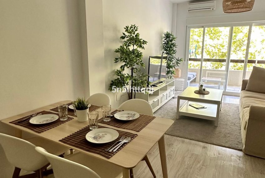 R4861828-Apartment-For-Sale-The-Golden-Mile-Middle-Floor-2-Beds-82-Built-3