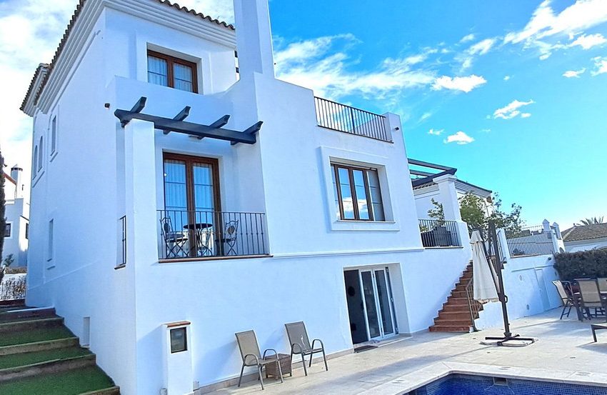 R4862308-Villa-For-Sale-New-Golden-Mile-Detached-4-Beds-351-Built