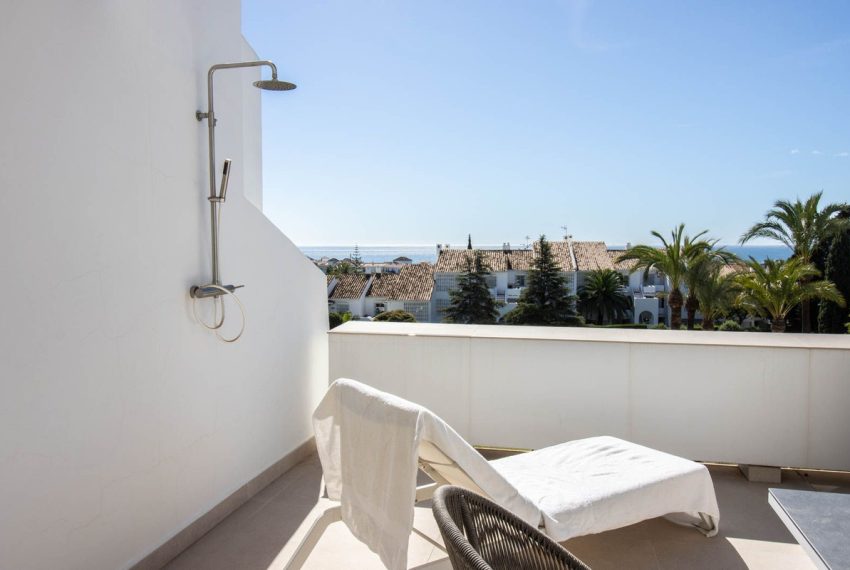 R4863973-Apartment-For-Sale-Nueva-Andalucia-Penthouse-2-Beds-102-Built-10