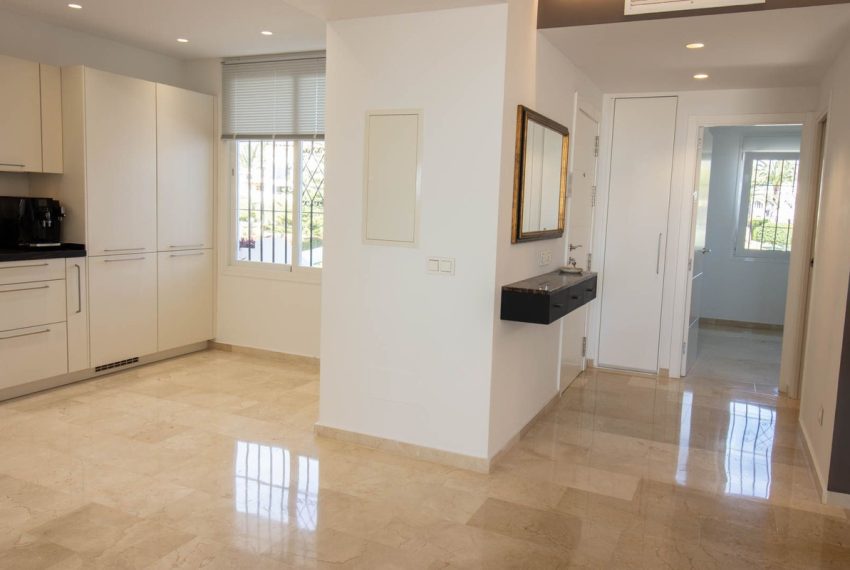 R4863973-Apartment-For-Sale-Nueva-Andalucia-Penthouse-2-Beds-102-Built-19