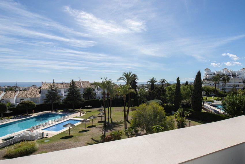 R4863973-Apartment-For-Sale-Nueva-Andalucia-Penthouse-2-Beds-102-Built-6