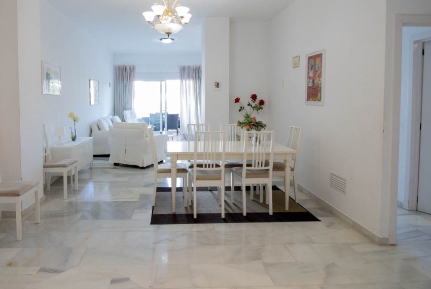 R4868614-Apartment-For-Sale-Nueva-Andalucia-Middle-Floor-3-Beds-117-Built-3