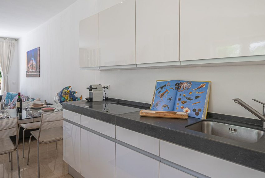 R4868938-Apartment-For-Sale-Marbella-Ground-Floor-1-Beds-94-Built-16