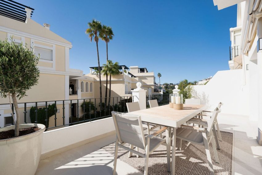 R4872013-Apartment-For-Sale-Nueva-Andalucia-Penthouse-Duplex-4-Beds-227-Built-5