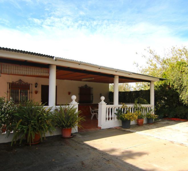 R4872661-Image 1-Finca - 3 Beds - 89 Built