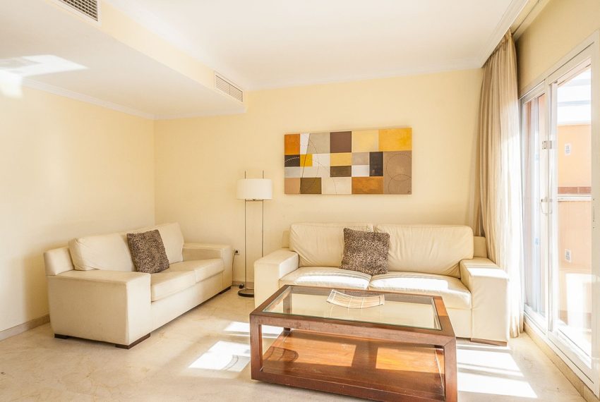 R4872790-Apartment-For-Sale-Elviria-Penthouse-2-Beds-105-Built-4