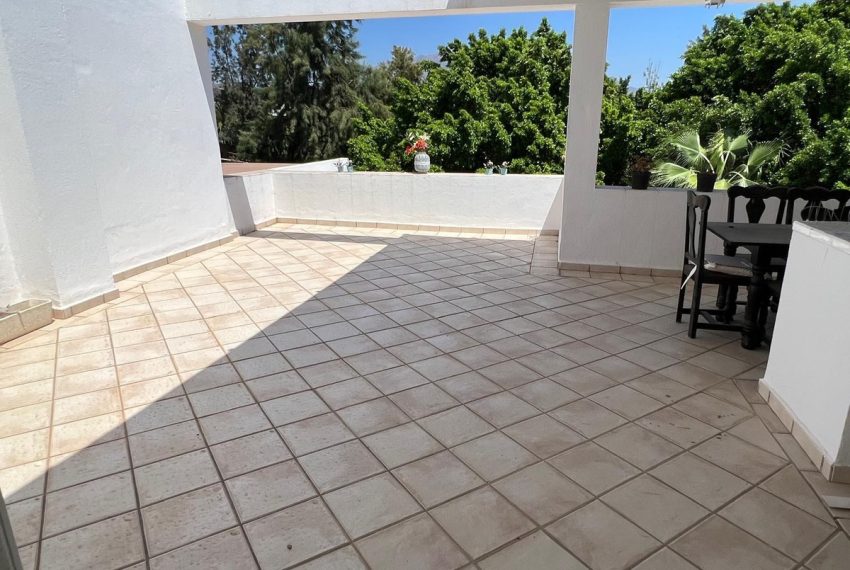 R4873660-Villa-For-Sale-La-Quinta-Semi-Detached-4-Beds-330-Built