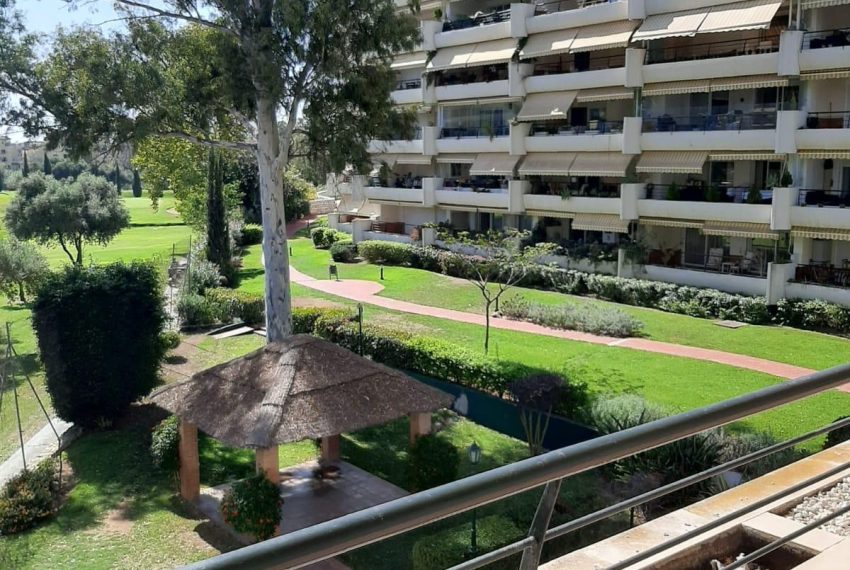 R4874866-Apartment-For-Sale-Guadalmina-Alta-Middle-Floor-3-Beds-195-Built