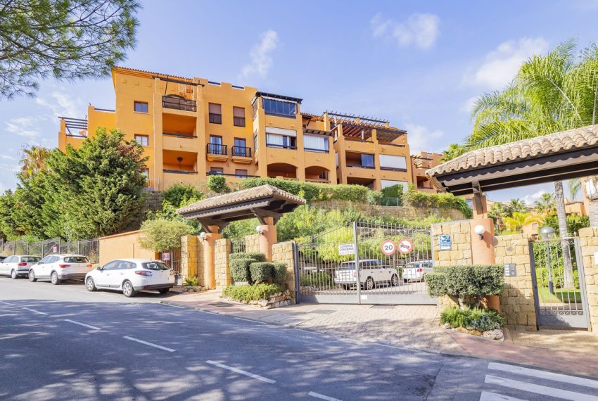 R4881895-Apartment-For-Sale-Benahavis-Ground-Floor-3-Beds-141-Built