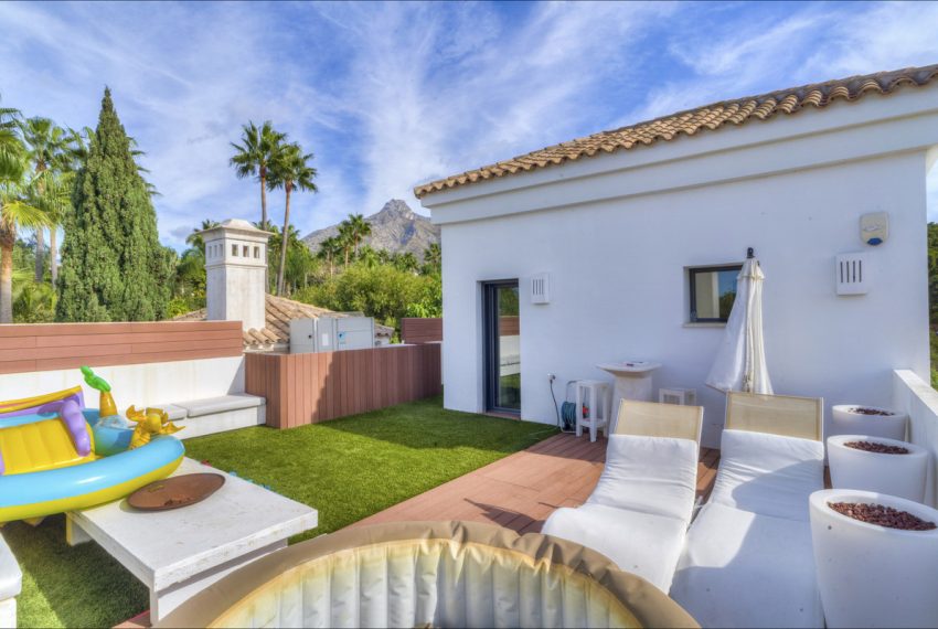 R4885501-Villa-For-Sale-The-Golden-Mile-Detached-5-Beds-573-Built-16