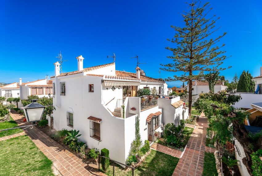 R4887781-Townhouse-For-Sale-Marbella-Semi-Detached-2-Beds-95-Built-15