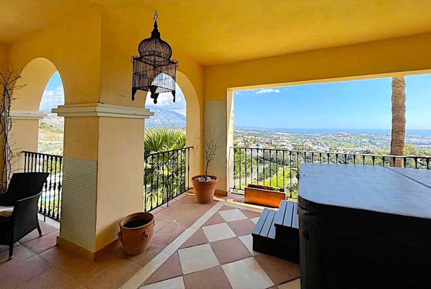 R4887955-Apartment-For-Sale-Benahavis-Middle-Floor-3-Beds-160-Built