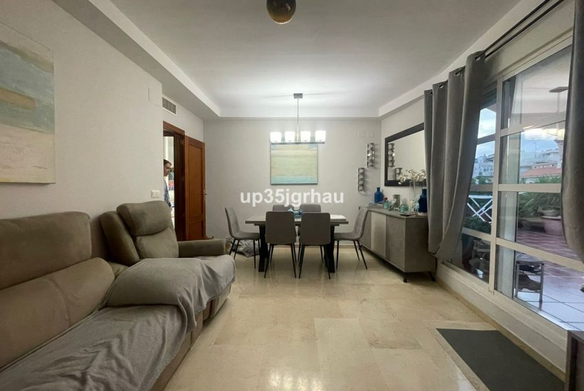 R4888714-Apartment-For-Sale-Estepona-Penthouse-2-Beds-89-Built-12