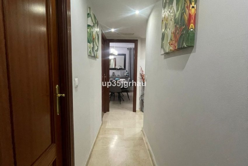 R4888714-Apartment-For-Sale-Estepona-Penthouse-2-Beds-89-Built-13